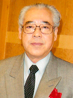 春野主宰：黛　執
